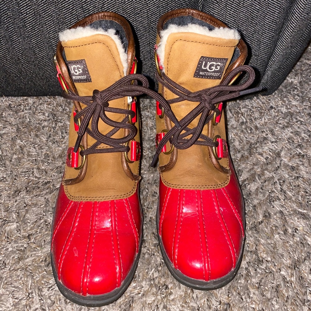 Ugg Duck Boot